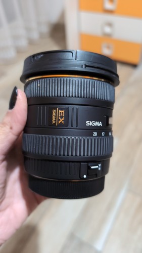 Sigma 20mm 6 dc - sigma, f/4-5.6